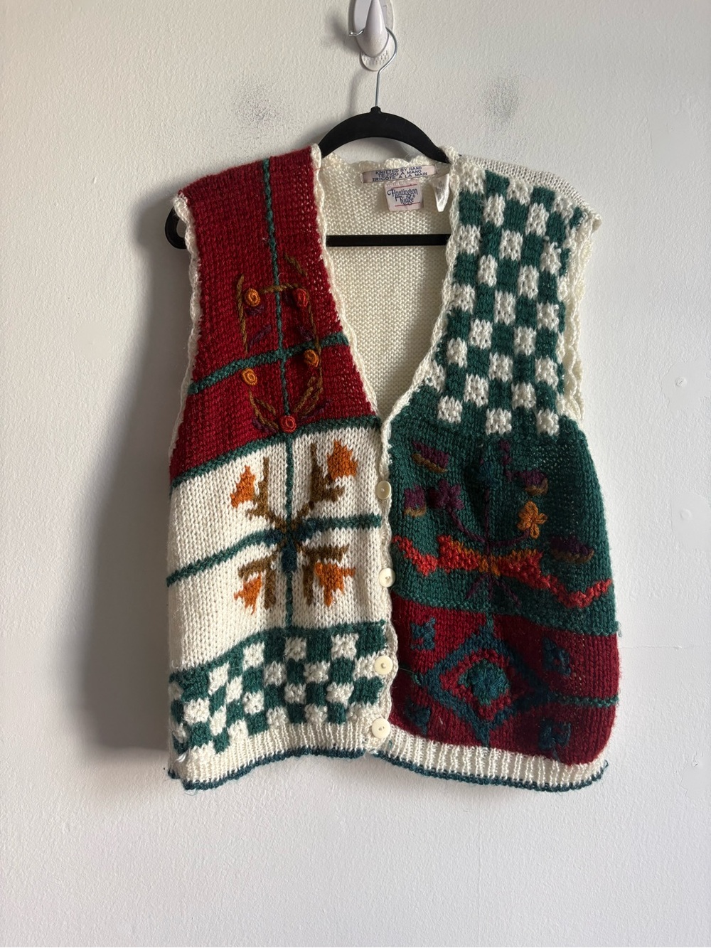 Vintage Sz L Hand Knit Holidays Christmas Winter Grandmacore Sweater Vest - Picture 2 of 7